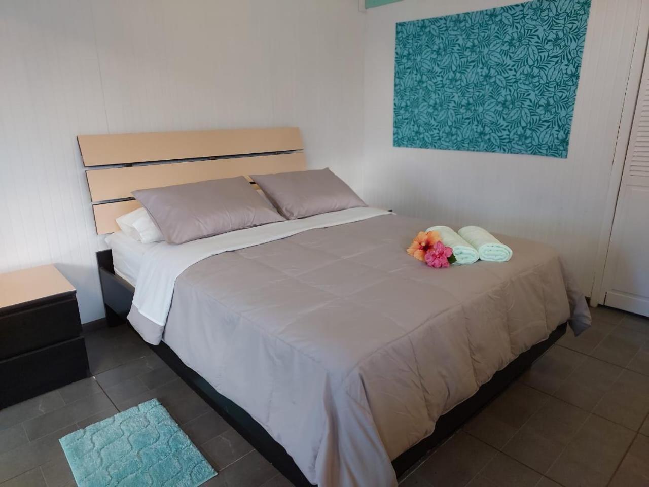 Cabanas Kitai Hanga Roa Esterno foto
